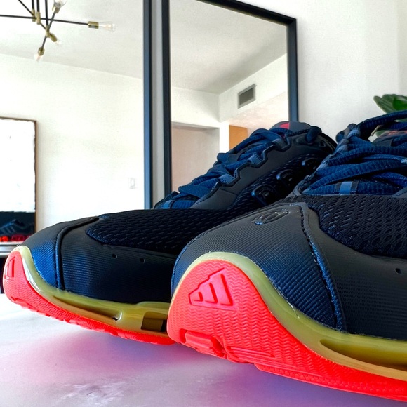 adidas Megaride Core Black/ Better Scarlet /Solar Orange - Picture 7 of 12